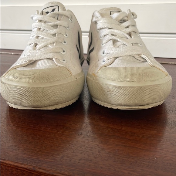 Veja Nova Women's Sneakers in White and Black - Picture 3 of 6